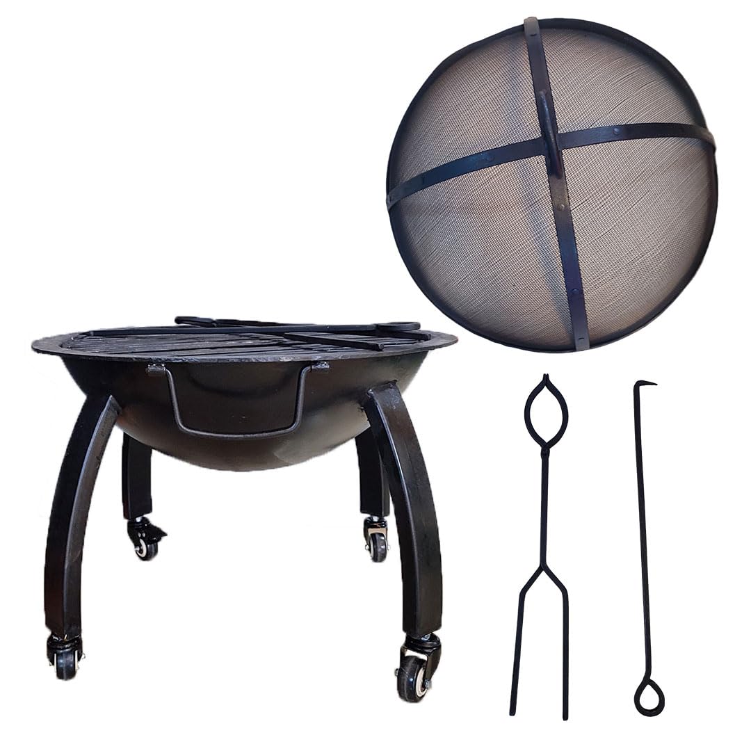 Round Outdoor Firepit with Skewers & Wheels – 58 cm